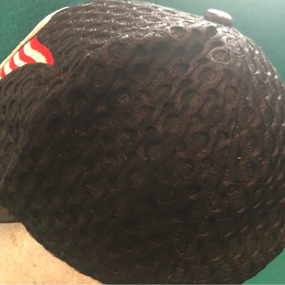 US Honor Textured Ball Cap w Leather-Look Brim American Eagle & US Flag - Picture 5 of 11